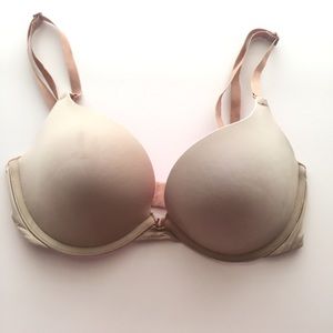 PINK Victoria’s Secret Push-Up Bra